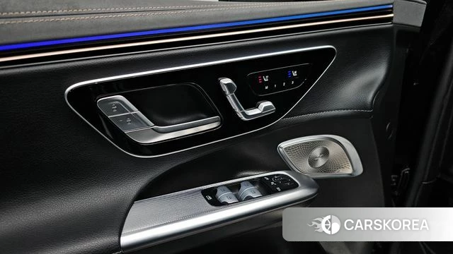 Mercedes-Benz EQE SUV X294 id 4528286 из Кореи 24
