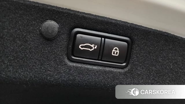 Hyundai The New Grandeur IG id 4187763 из Кореи 24