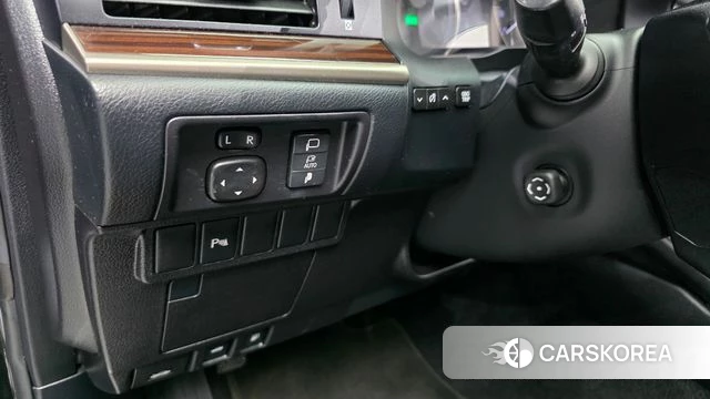 Lexus New ES300h id 4521038 из Кореи 24