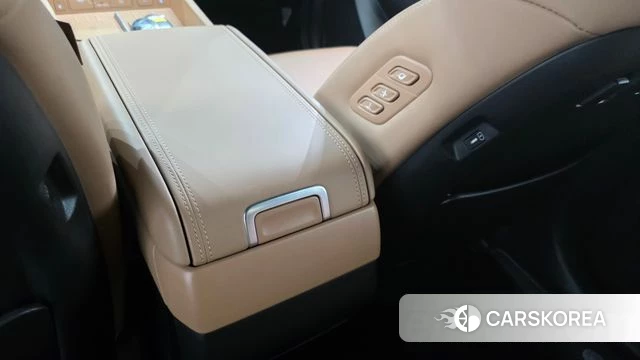 Hyundai Santa Fe (MX5) id 4248602 из Кореи 24