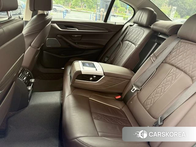 BMW 5 series id 4221394 из Китая 24