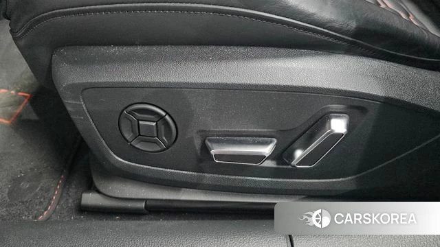 Audi RS7 (4K) id 4645569 из Кореи 24