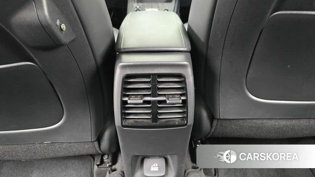 Kia Di Ol Nu Niro id 4444503 из Кореи 24