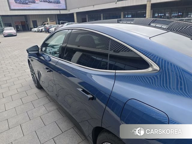 Geely Galaxy Galaxy Sparkle 8 PHEV id 4198871 из Китая 24