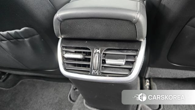 Hyundai The New Grandeur IG Hybrid id 4434364 из Кореи 24