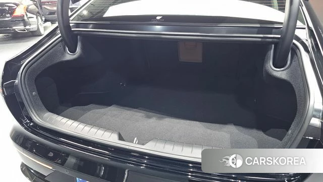 Hyundai Grandeur Hybrid (GN7) id 4579298 из Кореи 24