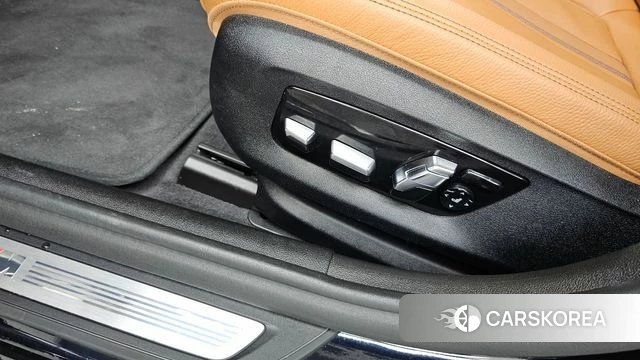 BMW 5 Series (G30) id 4641158 из Кореи 24