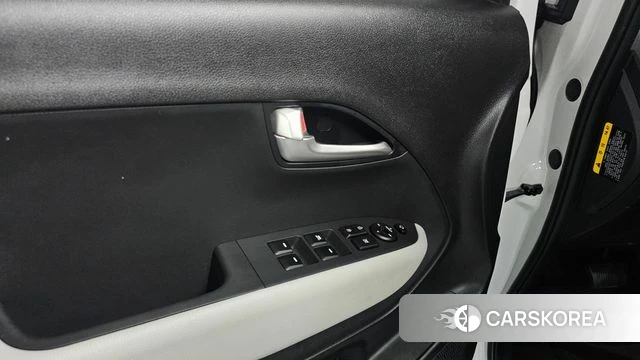 Kia The New Kia Ray EV id 4870486 из Кореи 24