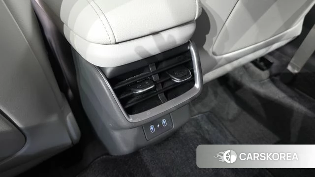 Hyundai Grandeur (GN7) id 4591904 из Кореи 24