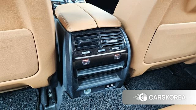 BMW 5 Series (G30) id 4785403 из Кореи 24