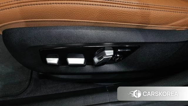 BMW 5 Series (G30) id 4586053 из Кореи 24
