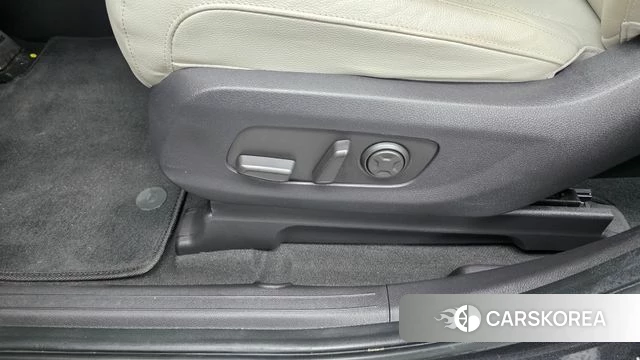 Kia Carnival 4th generation id 4434263 из Кореи 24