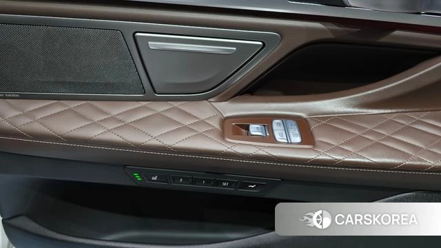 BMW 7 Series (G11) id 4225151 из Кореи 24