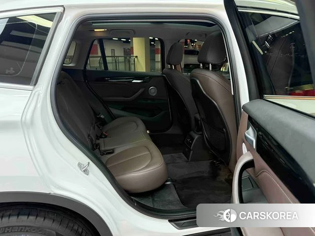 BMW X1 id 4265469 из Китая 24
