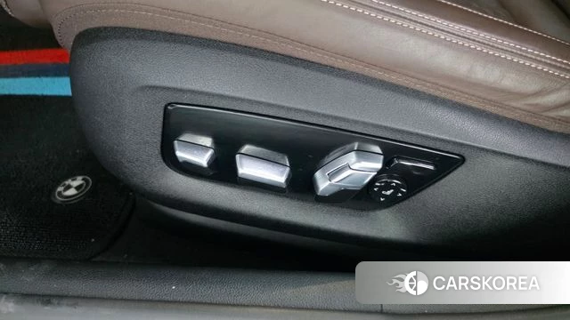 BMW 5 Series (G30) id 4758592 из Кореи 24