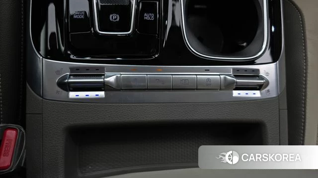Kia Carnival 4th generation id 4592160 из Кореи 24