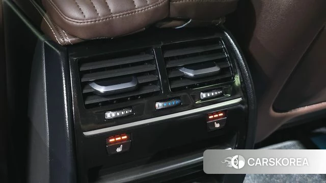 BMW 5 Series (G30) id 4872846 из Кореи 24