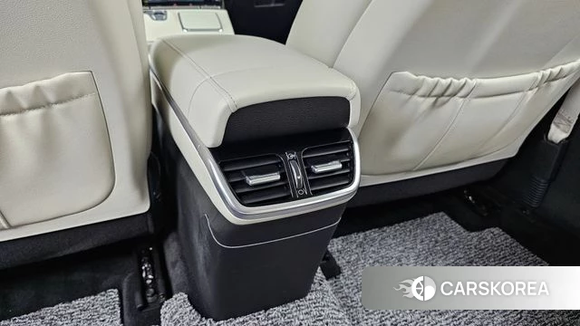 Hyundai The New Grandeur IG Hybrid id 4656458 из Кореи 24