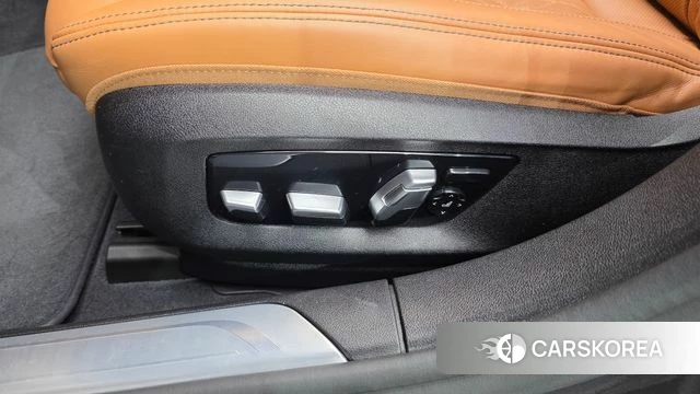 BMW 7 Series (G11) id 4746361 из Кореи 24