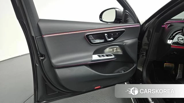 Mercedes-Benz E-Class W214 id 4291852 из Кореи 24