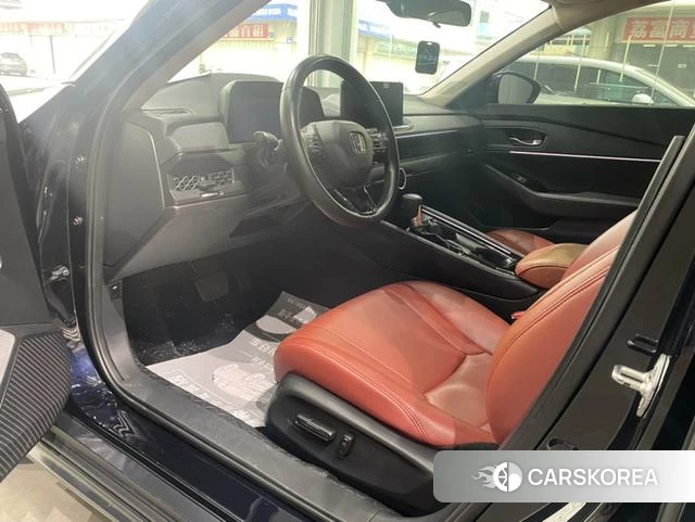 Honda Accord id 4335214 из Китая 24