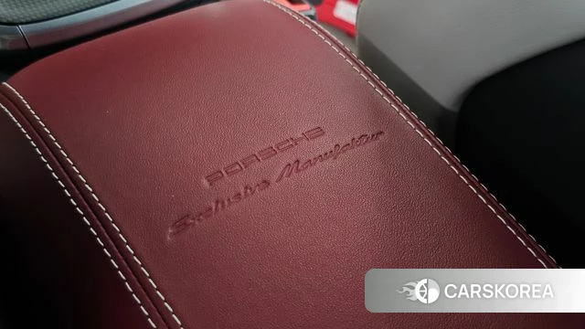 Porsche 911(992) id 4863667 из Кореи 24