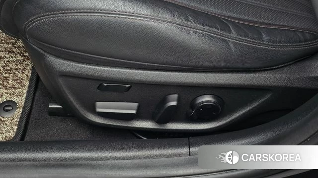 Genesis G70 id 4530894 из Кореи 24
