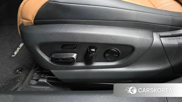 Lexus ES300h 7th generation id 4292475 из Кореи 24