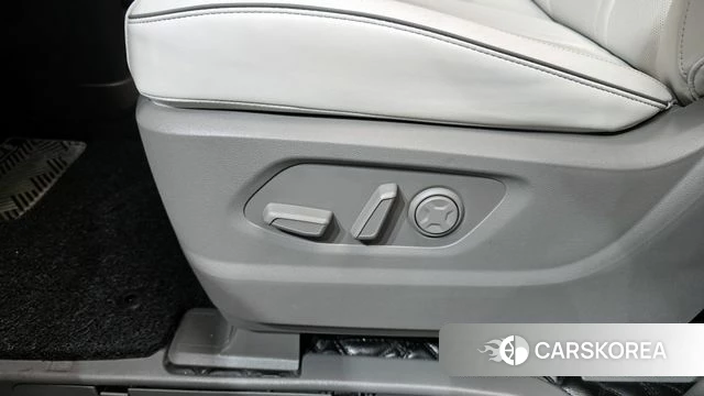 Hyundai Staria id 4329511 из Кореи 24
