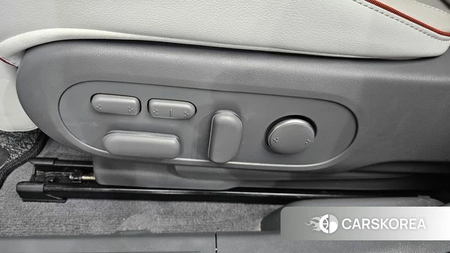 Hyundai Ionic 5 id 4580210 из Кореи 24