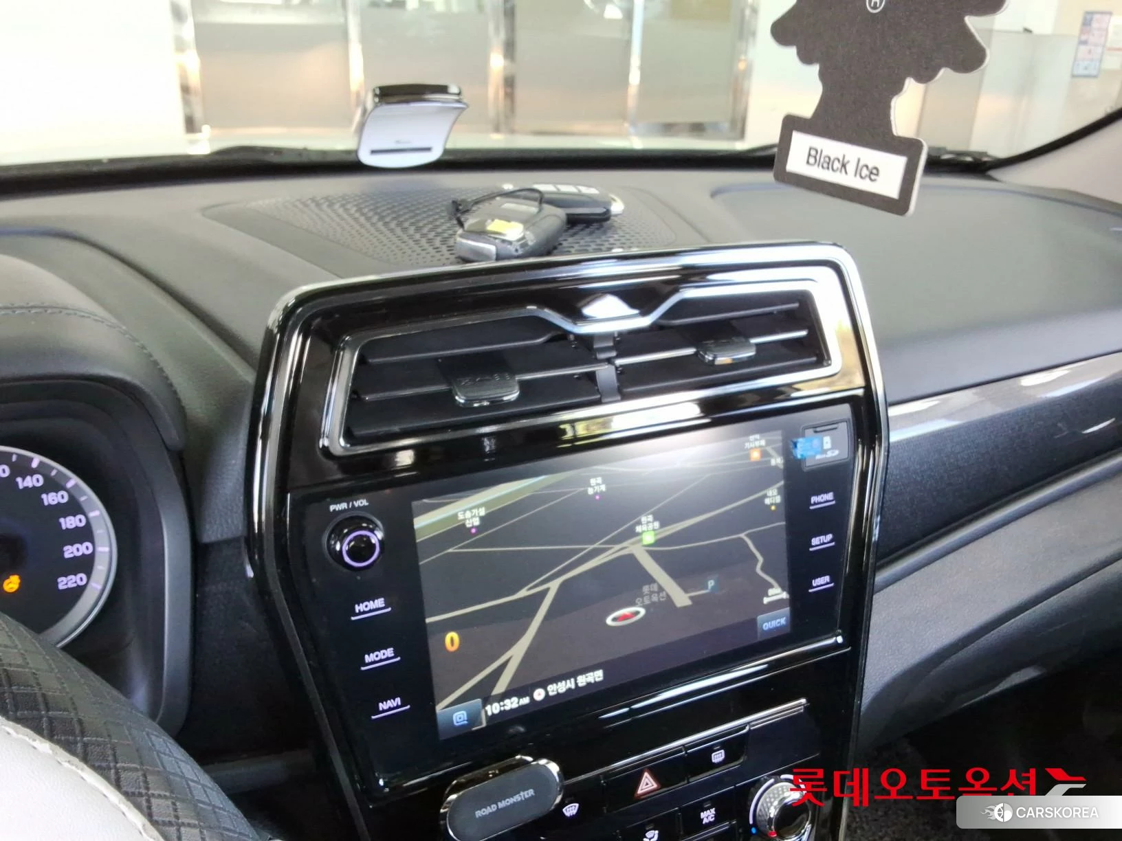 SsangYong Tivoli id 4296944 из Кореи 24