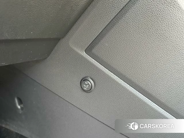 Volkswagen Tiguan L id 4208867 из Китая 24