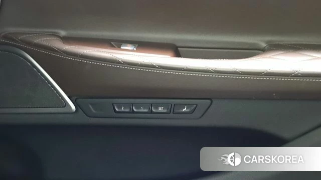 BMW 7 Series (G11) id 4383178 из Кореи 24
