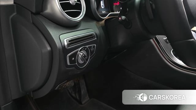 Mercedes-Benz C-Class W205 id 4652162 из Кореи 24