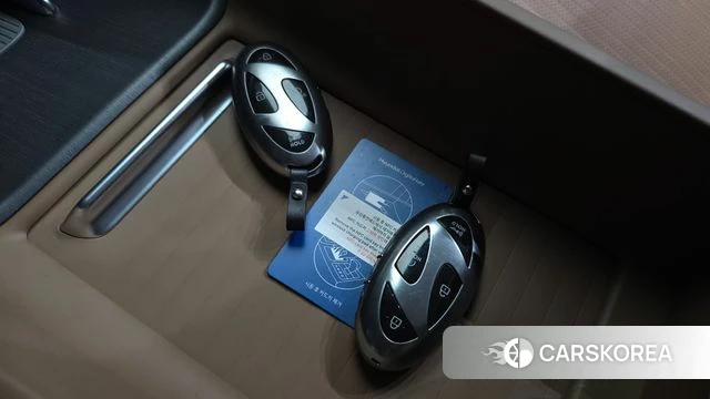 Hyundai Grandeur Hybrid (GN7) id 4381518 из Кореи 24