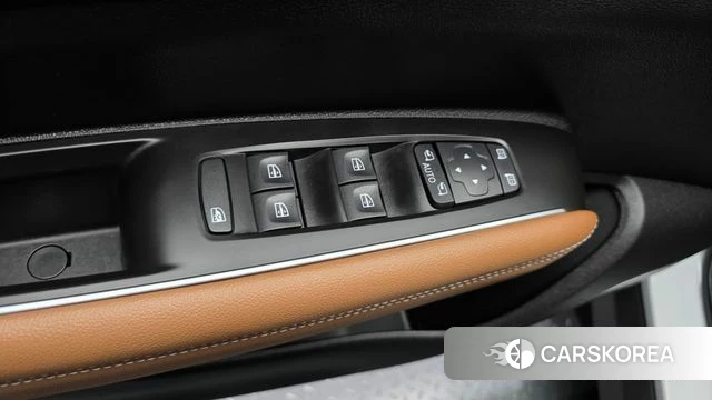 Renault Korea (Samsung) The New QM6 id 4892900 из Кореи 24