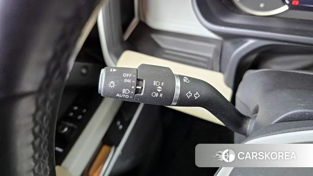 Land Rover Defender (L663) id 4223736 из Кореи 24