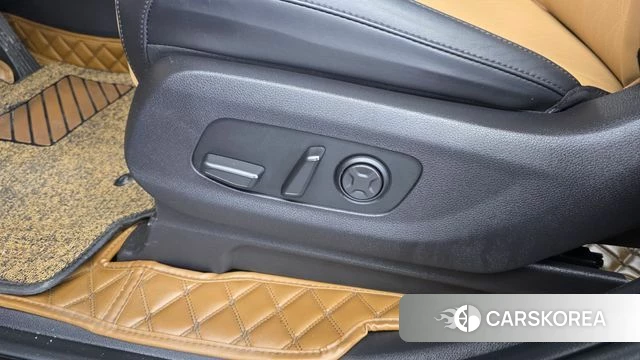 Kia Carnival 4th generation id 4731204 из Кореи 24