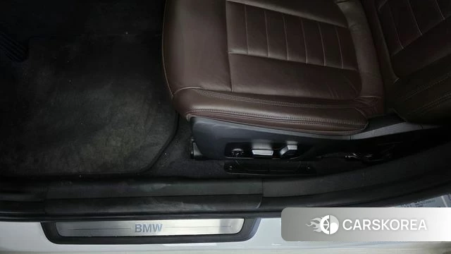BMW 3 Series (G20) id 4657992 из Кореи 24