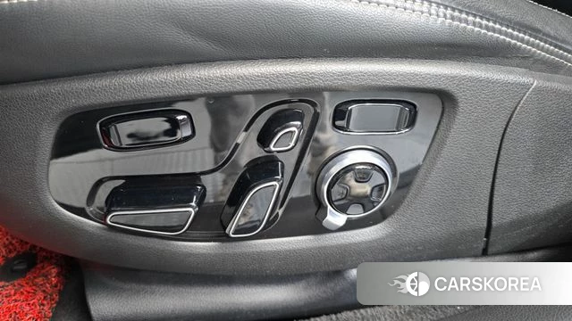 Genesis G90 id 4317979 из Кореи 24