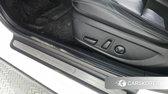 Hyundai The New Grandeur IG id 4585915 из Кореи 24