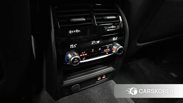 BMW 5 Series (G30) id 4613280 из Кореи 24