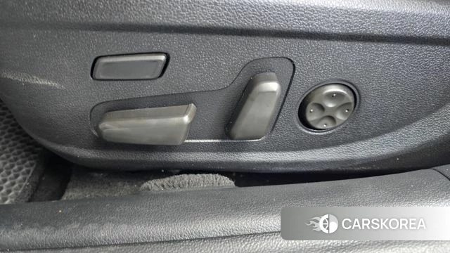 Hyundai Grandeur IG id 4325580 из Кореи 24