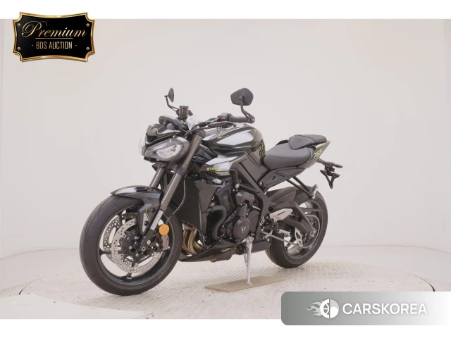 Проданный Triumph STREET TRIPLE 765 RS id 4199496 из Японии, фото 24