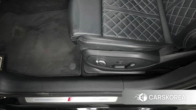 Audi S4 (B9) id 4517752 из Кореи 24
