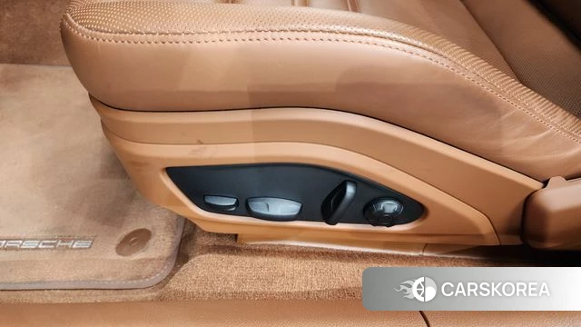 Porsche Panamera (971) id 4585189 из Кореи 24