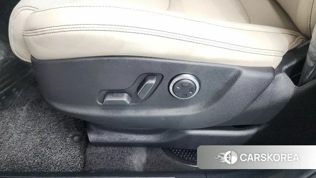 Genesis GV70 id 4636999 из Кореи 24