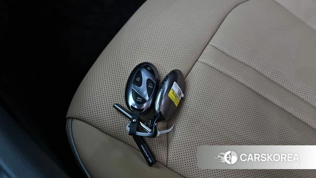 Hyundai Sonata D Edge Hybrid (DN8) id 4474145 из Кореи 24