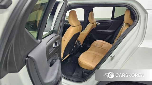 Volvo XC40 id 4534564 из Кореи 24