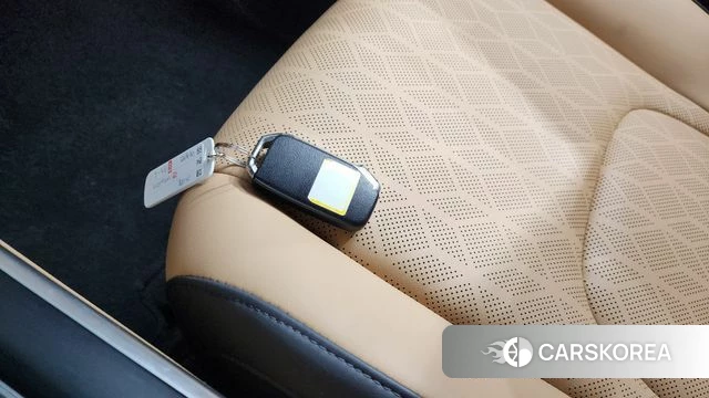 Kia Carnival 4th generation id 4186431 из Кореи 24